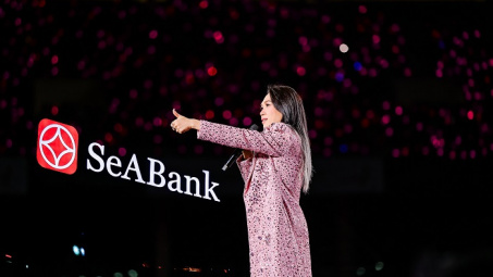 Dấu ấn See The Light: Kết nối 40.000 tri âm bằng cảm xúc