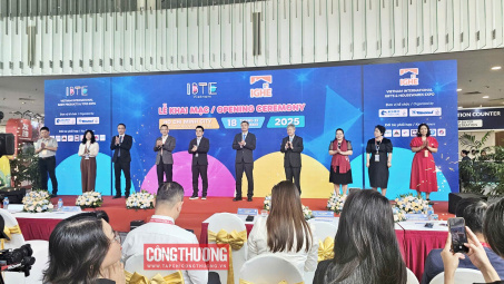 Tăng cường kết nối giao thương tại chuỗi triển lãm ngành hàng gia dụng và quà tặng