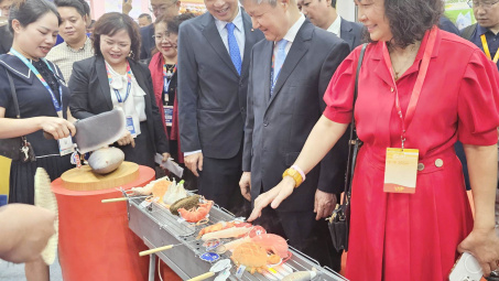 Triển lãm Quà tặng & Đồ gia dụng Việt Nam 2025 thu hút hơn 250 doanh nghiệp trưng bày