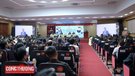 Công nghiệp - thương mại bứt phá mạnh mẽ, nhiều lĩnh vực tăng trưởng ngoạn mục