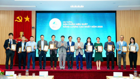 Bộ Công Thương vinh danh các doanh nghiệp, cá nhân đạt Giải thưởng hiệu quả năng lượng năm 2025