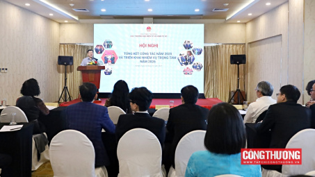 Hoàn thiện thể chế, khơi thông thị trường, thúc đẩy thương mại điện tử bứt phá