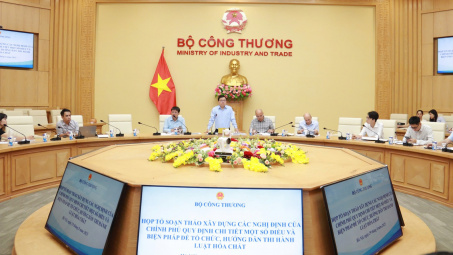 Bộ Công Thương trình Chính phủ dự thảo Nghị định quy định chi tiết và hướng dẫn một số điều của Luật Hóa chất