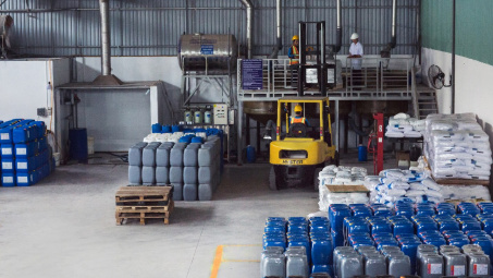 Dự thảo Nghị định hướng dẫn thực thi Luật Hóa chất: Tăng cường cải cách thủ tục hành chính, đẩy mạnh phân cấp, phân quyền