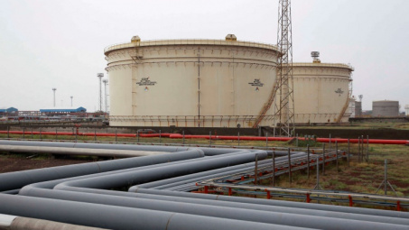 Giá xăng dầu hôm nay 4/12: Tăng nhẹ trước những rủi ro về nguồn cung