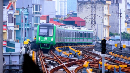 Chính thức soát vé tự động trên tuyến đường sắt đô thị Cát Linh - Hà Đông