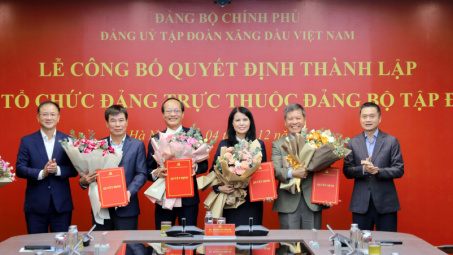 Lễ công bố quyết định ra mắt các Đảng bộ, Chi bộ cơ sở trực thuộc Đảng bộ Petrolimex