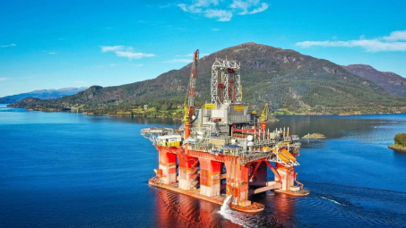 Giá xăng dầu hôm nay 6/12: Chạm mức cao nhất trong 2 tuần