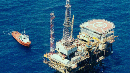 Giá xăng dầu hôm nay 5/2: Biến động không đồng nhất khi Tổng thống Mỹ khôi phục áp lực lên Iran