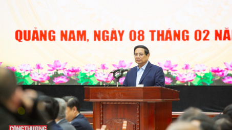 Thủ tướng: Quảng Nam phấn đấu tăng trưởng kinh tế cả năm đạt ít nhất 10%