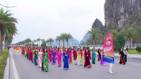 Rộn ràng Ngày hội Áo dài Than - Khoáng sản Việt Nam