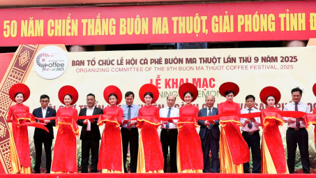 Hơn 400 gian hàng tham gia Hội chợ triển lãm chuyên ngành cà phê tại Buôn Ma Thuột