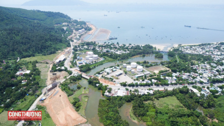 Tập đoàn Singapore tìm hiểu cơ hội đầu tư vào cảng Liên Chiểu, Đà Nẵng