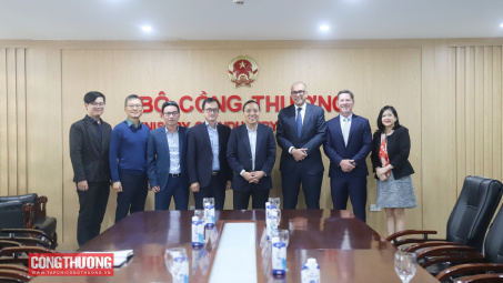 HSBC muốn hỗ trợ doanh nghiệp Việt Nam thực hiện ESG và chuyển đổi xanh