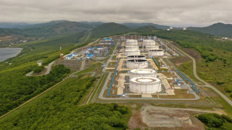 Giá xăng dầu hôm nay 17/3: Tăng 1% do xung đột tại Trung Đông tiếp diễn