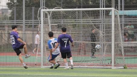 Đội bóng đá nam Bộ Công Thương thẳng tiến vào Tứ kết tại Hội thao thanh niên Chính phủ