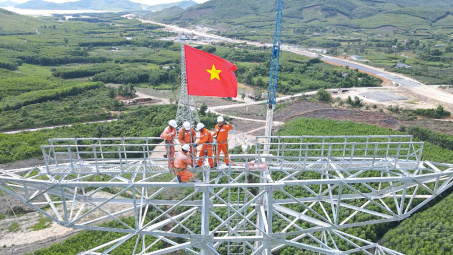 1,5 tỷ USD cho đầu tư lưới truyền tải điện mỗi năm, doanh nghiệp nào hưởng lợi?