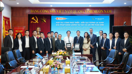 Rạng Đông bắt tay VinFast Energy thúc đẩy giải pháp năng lượng tái tạo và lưu trữ toàn diện
