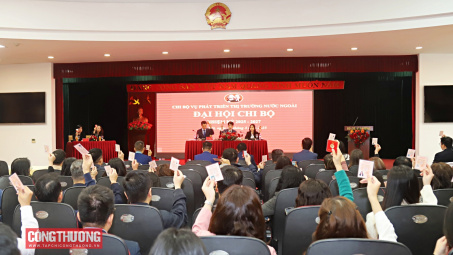 Chi bộ Vụ Phát triển thị trường nước ngoài: Phát huy vai trò tiên phong, góp phần nâng cao vị thế Việt Nam trên bản đồ kinh tế toàn cầu