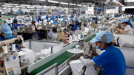 Động lực tăng trưởng "vào guồng": Sản xuất công nghiệp chế biến, chế tạo tháng 2 tăng mạnh 20% so cùng kỳ