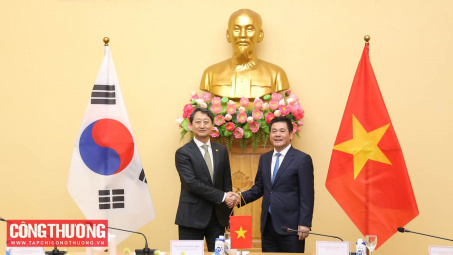 Việt Nam - Hàn Quốc nhất trí tăng cường hợp tác về thương mại, công nghiệp, năng lượng