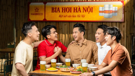 Bia Hơi Hà Nội - Vị bia gắn kết những khoảnh khắc ngày hè