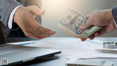 Phân tích tác động của biến động ngoại tệ đến hiệu quả tài chính của các công ty xuất khẩu tại Việt Nam