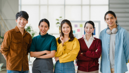 Gen Z Việt Nam: lực lượng tiên phong thúc đẩy cách mạng thương mại điện tử và kinh tế số