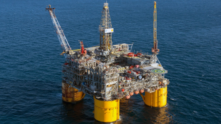 Giá xăng dầu hôm nay 21/4: Nguồn cung ở Trung Đông có dấu hiệu tích cực trở lại