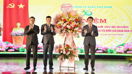 Tổng công ty Giấy Việt Nam chung sức đồng lòng viết tiếp những trang sử mới