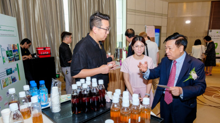 Tiết kiệm năng lượng, bảo vệ sức khỏe cộng đồng: Thúc đẩy ngành đồ uống phát triển bền vững