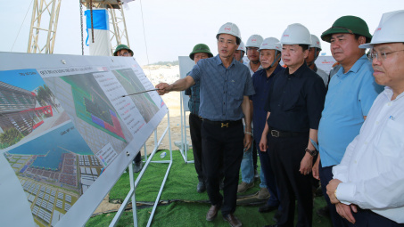 Phó Thủ tướng Trần Hồng Hà kiểm tra tiến độ các dự án trọng điểm tại tỉnh Quảng Trị