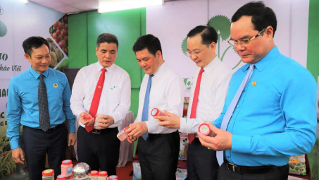 Sức sống Tháng Công nhân tại Supe Lâm Thao: Tinh thần “vì người lao động” gắn liền với truyền thống yêu nước, tự hào dân tộc