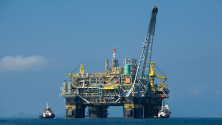 Giá xăng dầu hôm nay 7/4: Tiếp đà giảm sâu