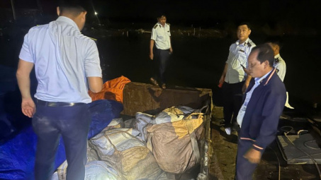 Kiên Giang: Tạm giữ 60 tấn đường cát trị giá 1,2 tỷ đồng