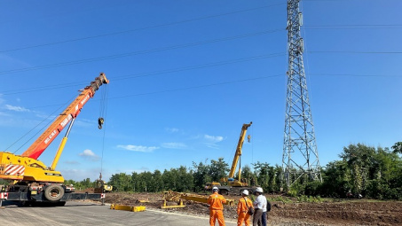 Truyền tải điện Đắk Lắk phối hợp đảm bảo tiến độ thi công đường tránh phía Đông TP. Buôn Ma Thuột