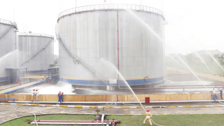 Xăng dầu B12: Sôi nổi các hoạt động hưởng ứng Tháng An toàn vệ sinh lao động và Tháng Công nhân năm 2025