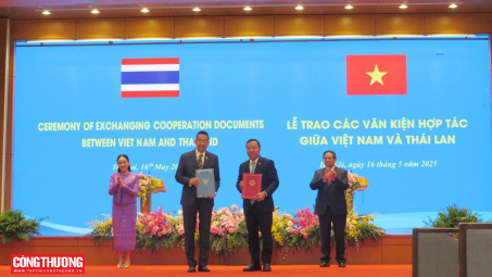 Việt Nam - Thái Lan trao nhiều văn kiện hợp tác quan trọng