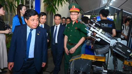 Để mỗi người dân, doanh nghiệp đều có thể đóng góp và thụ hưởng thành quả khoa học và công nghệ