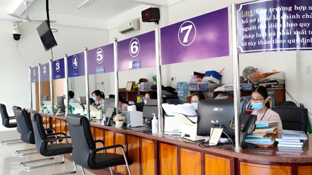 Phòng công chứng không chuyển đổi được thì bị giải thể