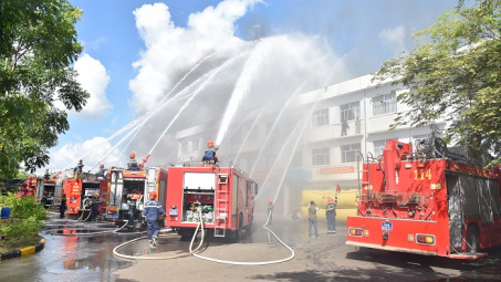 Nhôm Đắk Nông: Thực tập phương án chữa cháy và cứu nạn cứu hộ cấp tỉnh