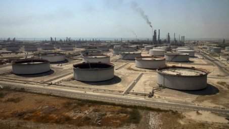Giá xăng dầu hôm nay 21/5: Lo ngại nguồn cung đứt gãy ở Iran hỗ trợ giá