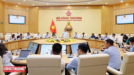 Thúc đẩy xây dựng và triển khai các dự án chuyển đổi năng lượng công bằng (JETP)