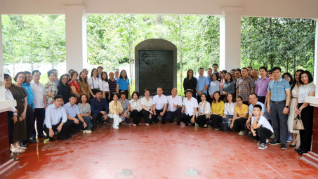 Bộ Công Thương xuôi dòng về nguồn, tri ân lịch sử Ngành
