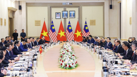 Thủ tướng Phạm Minh Chính hội đàm với Thủ tướng Malaysia