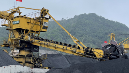 4 tháng đầu năm, TKV cung ứng kịp thời 5,7 triệu tấn than cho EVN