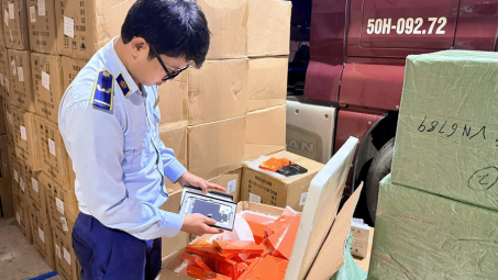Phú Yên: Tạm giữ hàng chục nghìn thiết bị điện tử, gia dụng do nước ngoài sản xuất