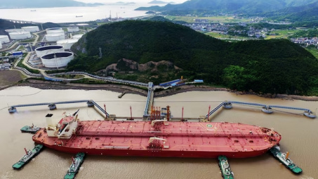 Giá xăng dầu hôm nay 8/5: Thị trường chờ đợi những diễn biến trong tình hình mới