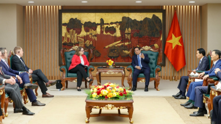 Thủ tướng: Đề nghị Hoa Kỳ sớm công nhận quy chế kinh tế thị trường của Việt Nam