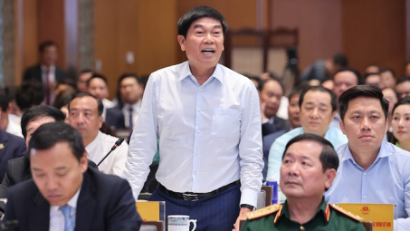 Chủ tịch Tập đoàn Hòa Phát kiến nghị dùng 70% hàng sản xuất trong nước